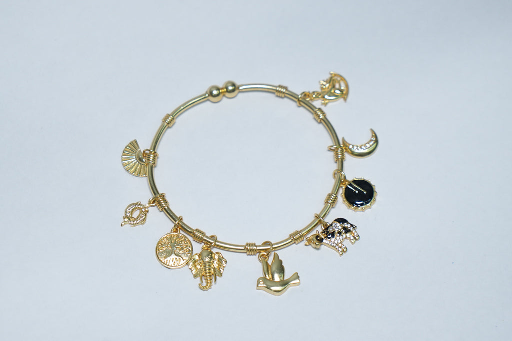 Ashwini Women Bracelet