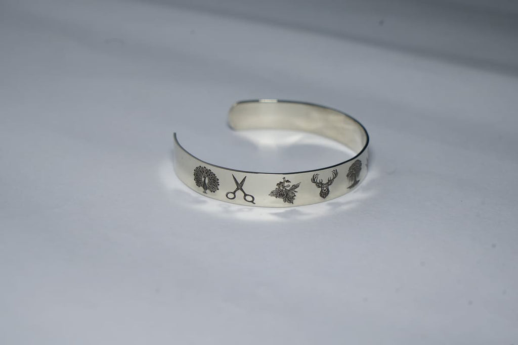 Purva Phalguni Men Bracelet