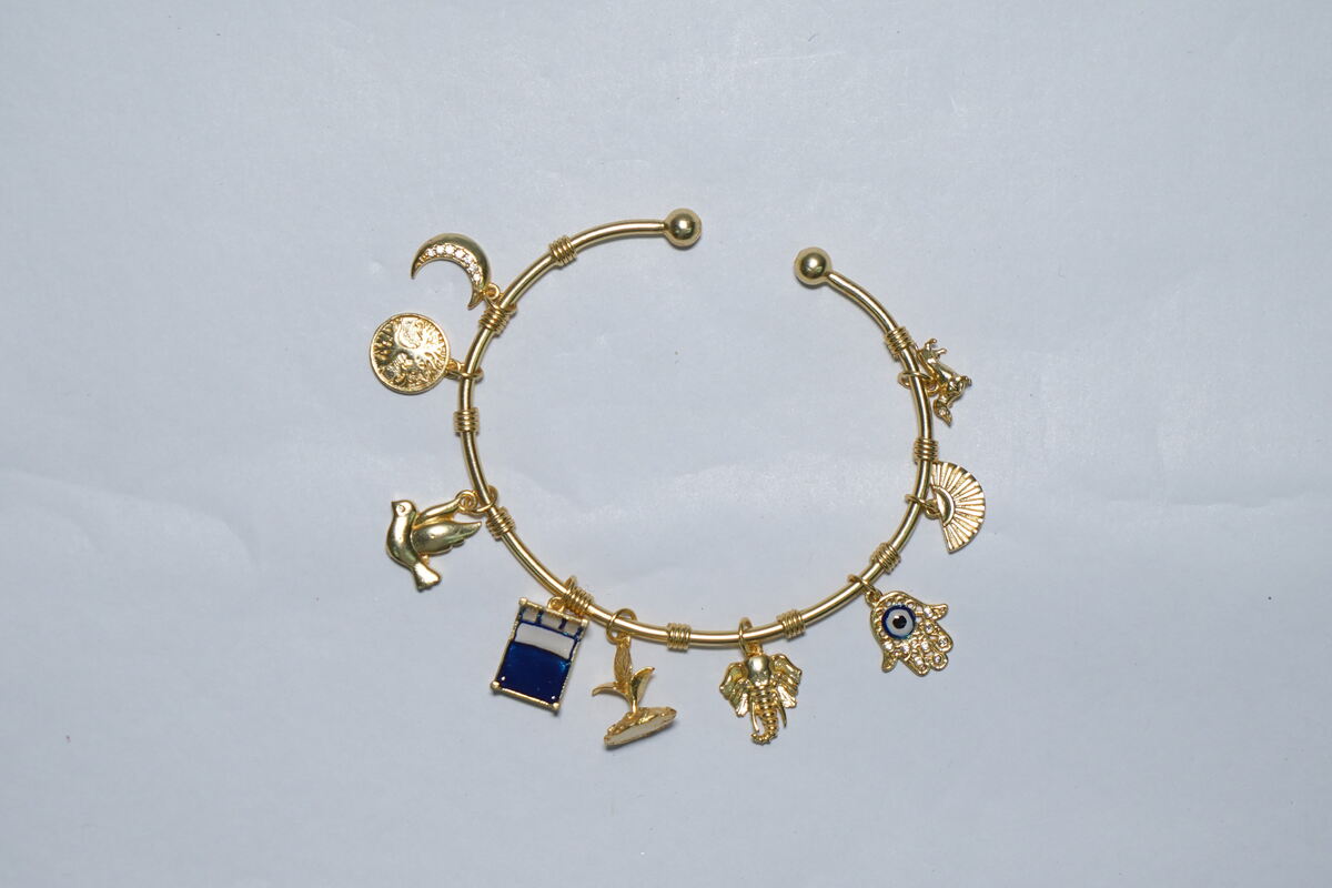 Uttara Ashadha Women Bracelet